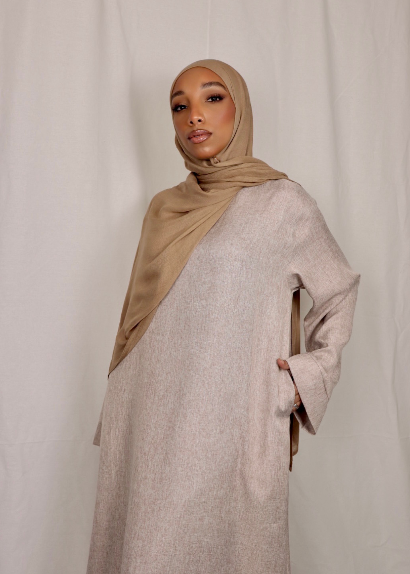 BEIGE Medina Closed Abaya Latifa Label